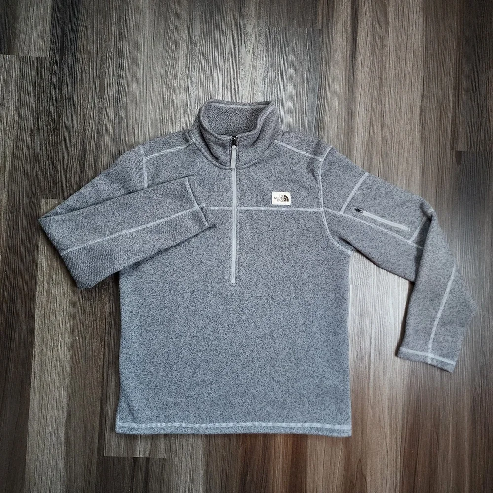 The North Face Gordon Lyons Men's Medium 1/4 Zip Fleece Pullover Gray Outdoors